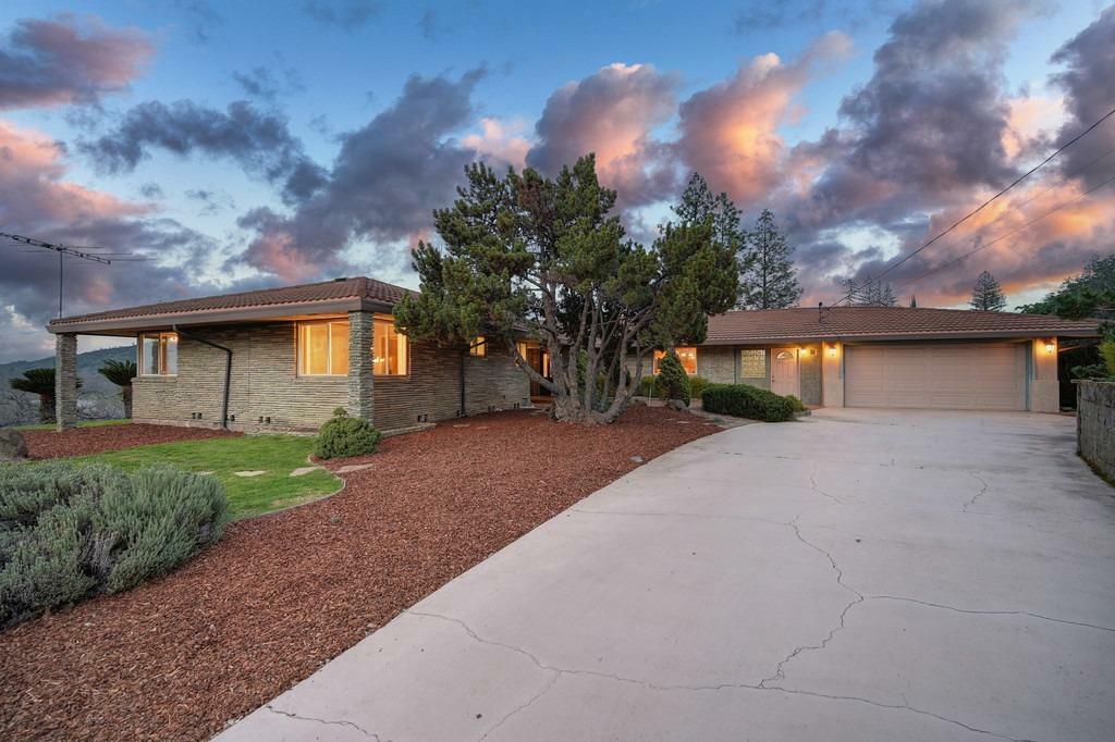 Property Photo:  1589 Francisco Drive  CA 95762 