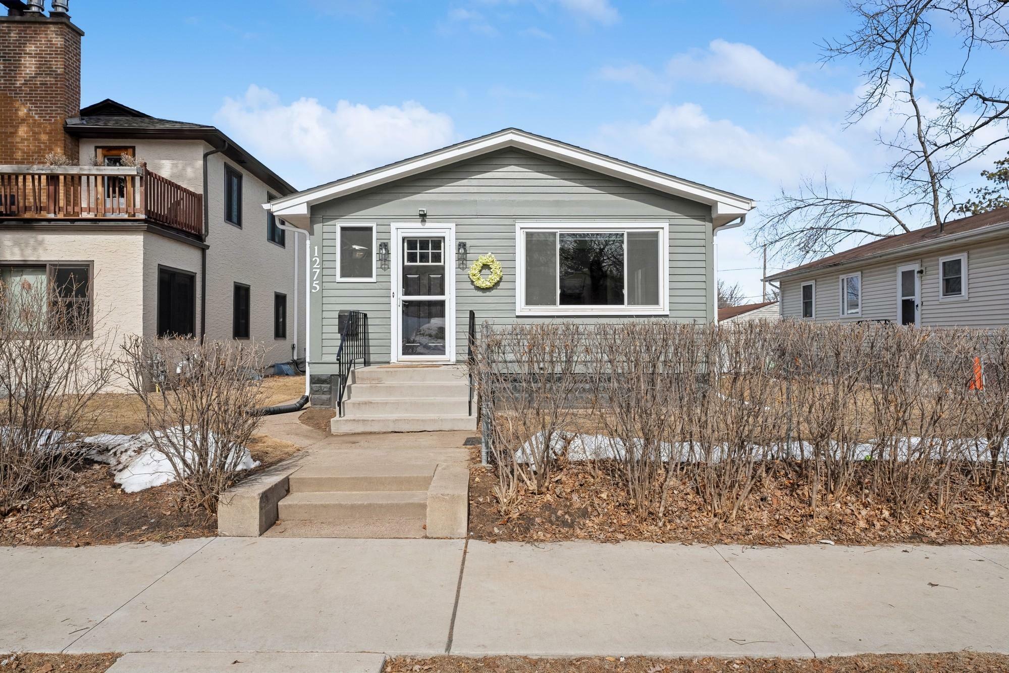 Property Photo:  1275 Watson Avenue  MN 55116 