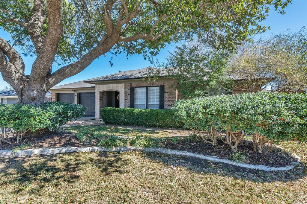 Property Photo:  7416 Forrest Lane  TX 76182 