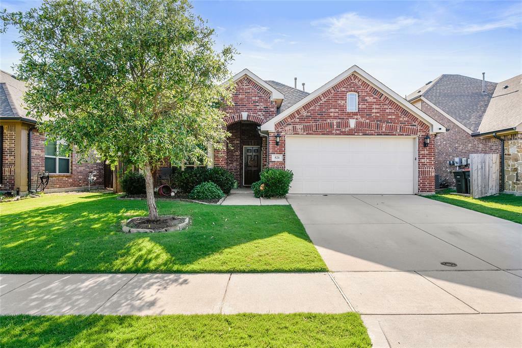 Property Photo:  521 Eastbrook Drive  TX 75409 