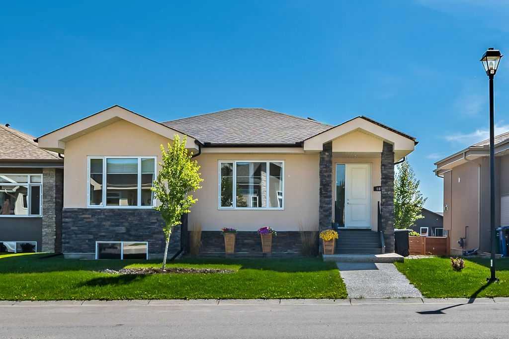 Property Photo: 644 Country Meadows Close NW AB T0L 2A0