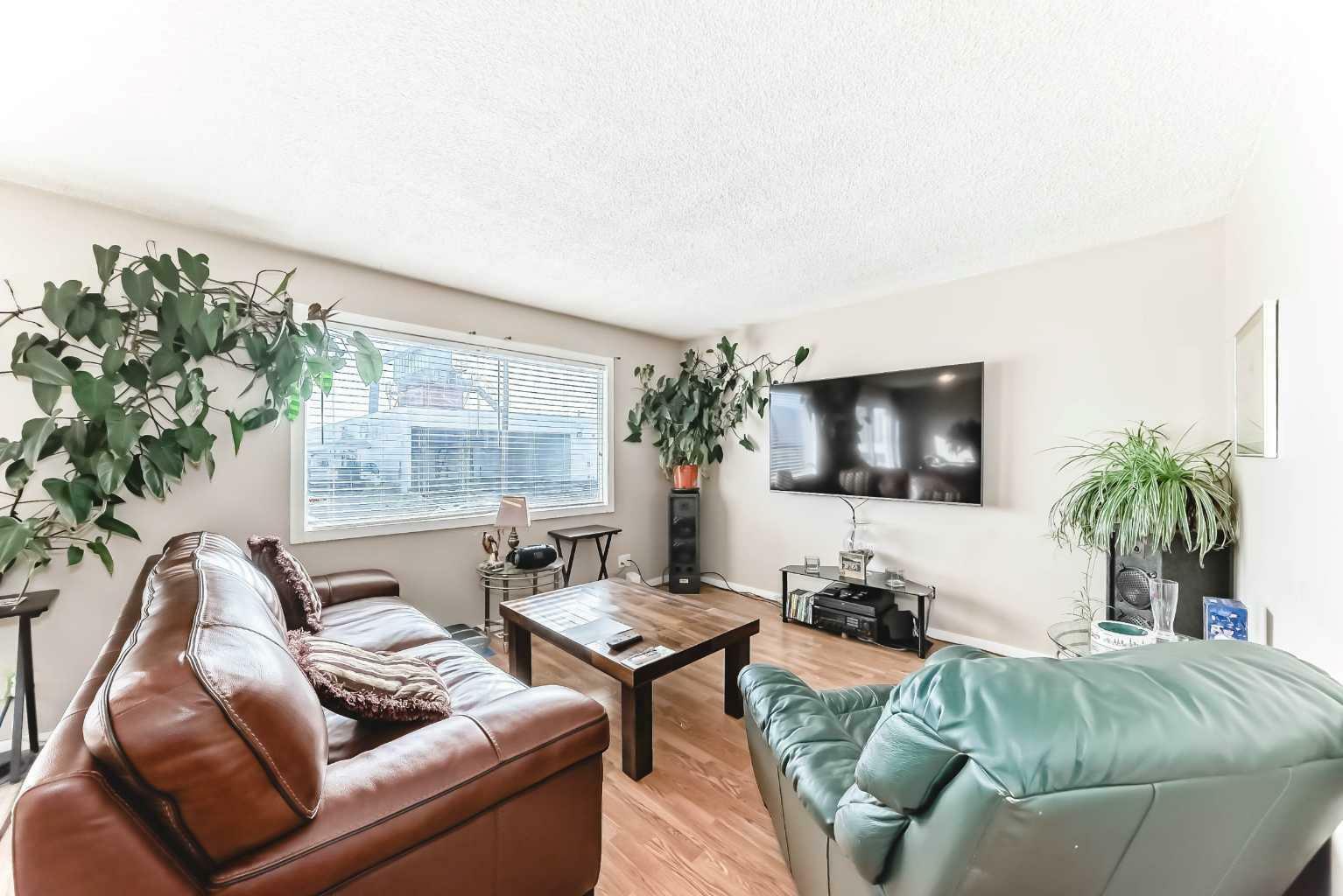Property Photo: 2217, 2219 48 Street SE AB T2B 1M3