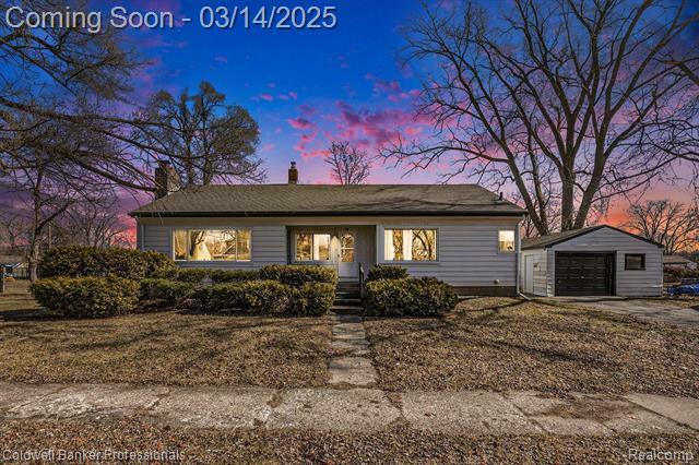 Property Photo:  48 Linabury Avenue  MI 48328 