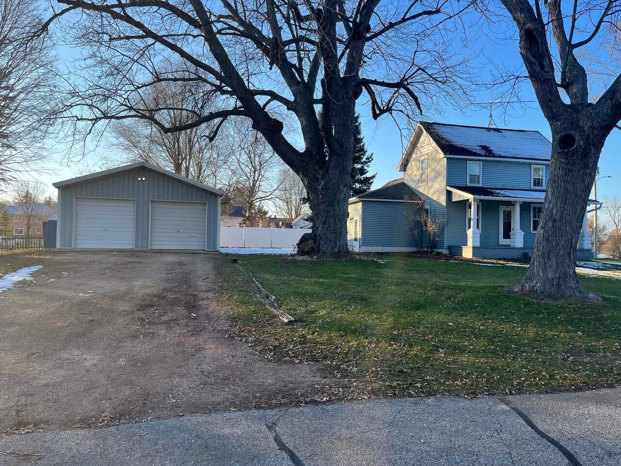 Property Photo:  331 South West Street  WI 54960 