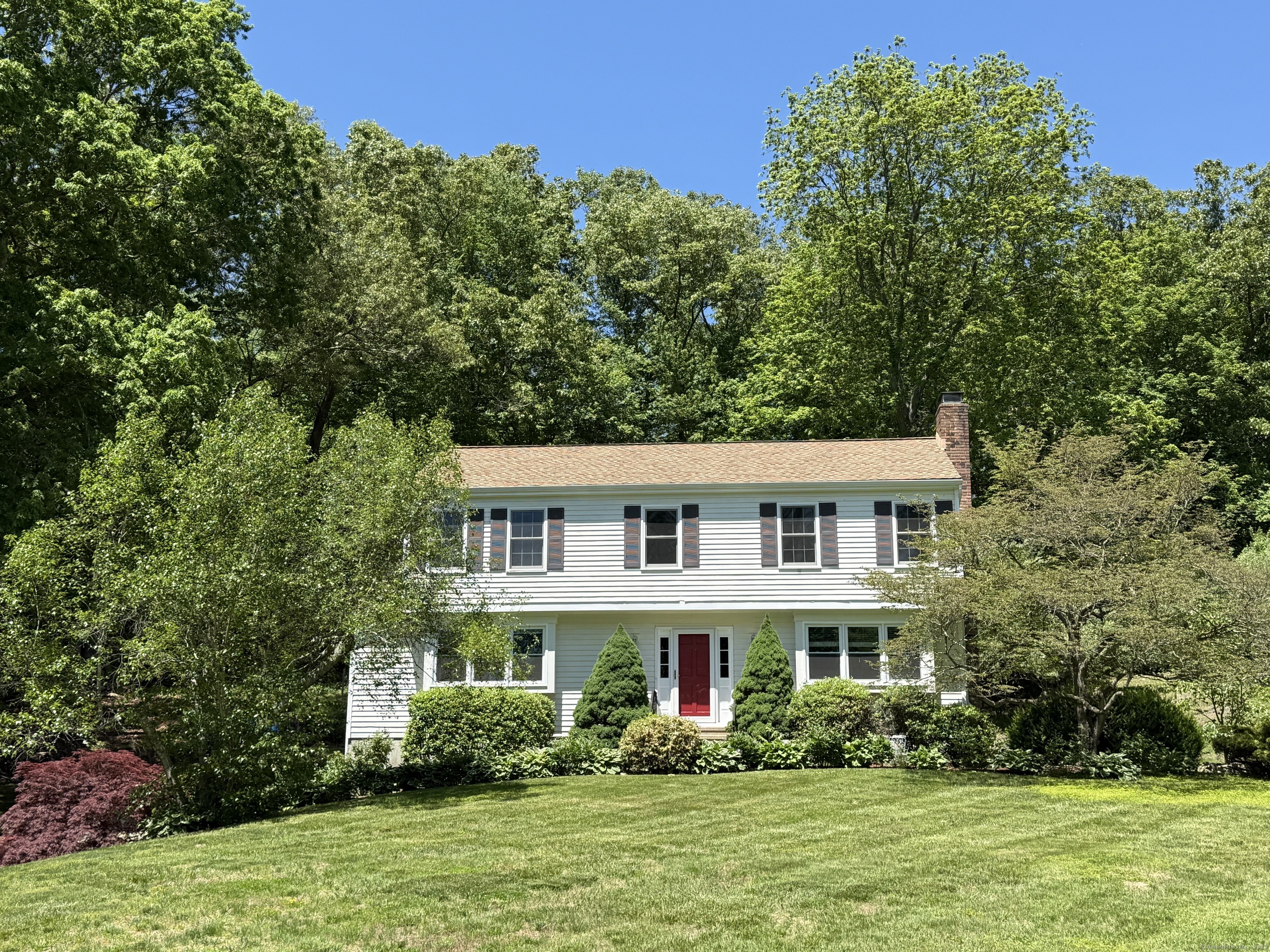 41 Jeremiah Road  Newtown CT 06482 photo