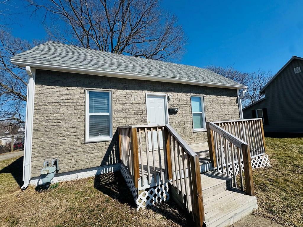 Property Photo: 160 Logan Street OH 43113