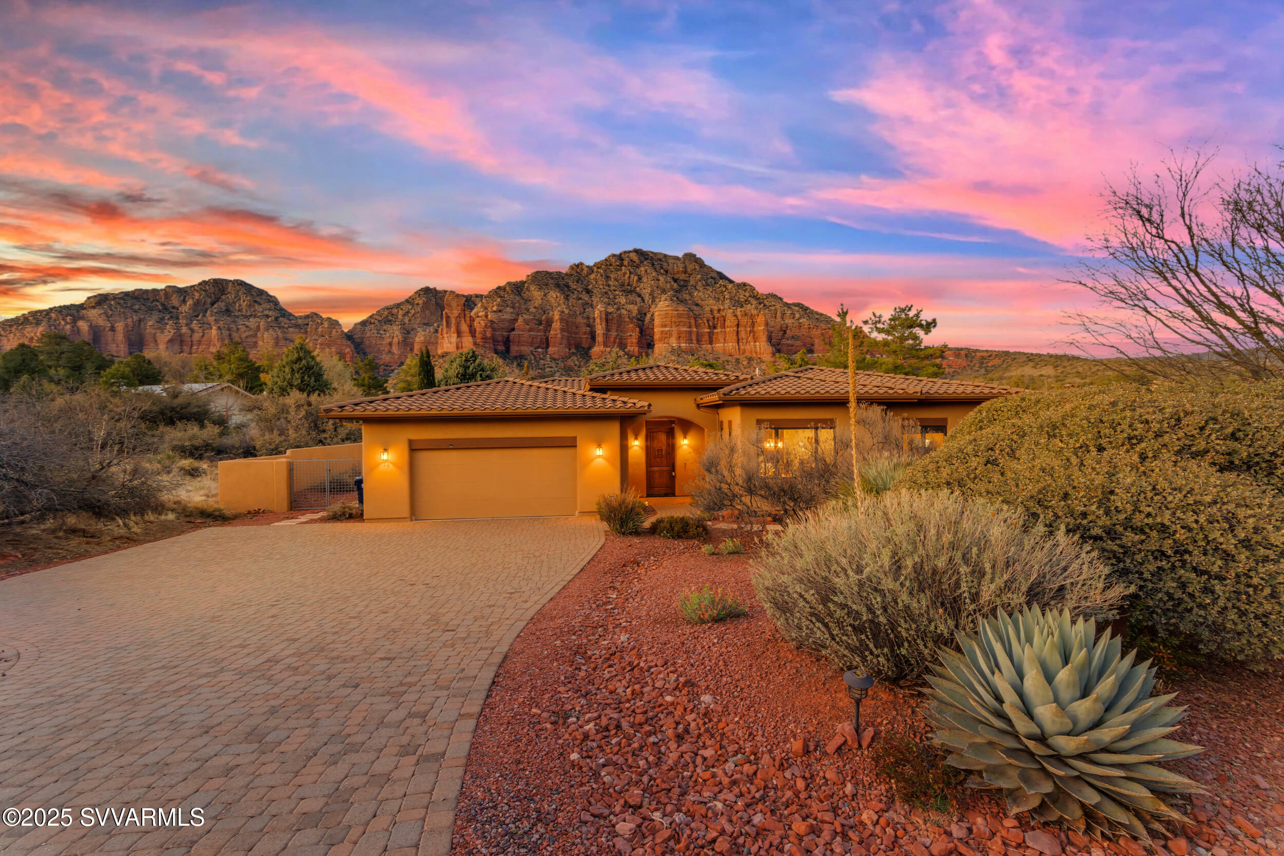 Property Photo: 20 Gray Fox Drive AZ 86351