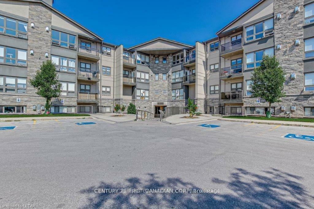 Photo de la propriété: 1 Jacksway Crescent 121 ON N5X 3T5