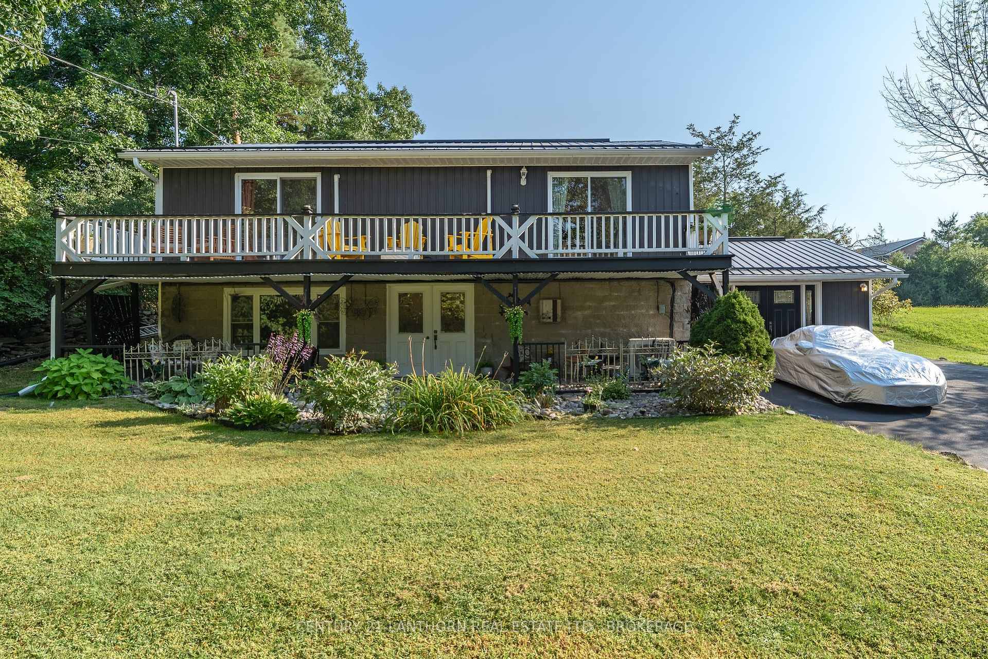 Photo de la propriété: 11807 Loyalist Parkway ON K0K 2T0
