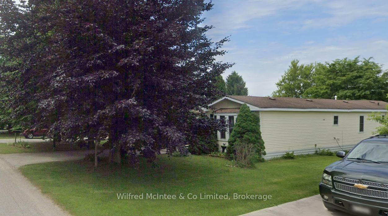 Property Photo: 302694 Douglas Street Unit 29 ON N0G 1R0