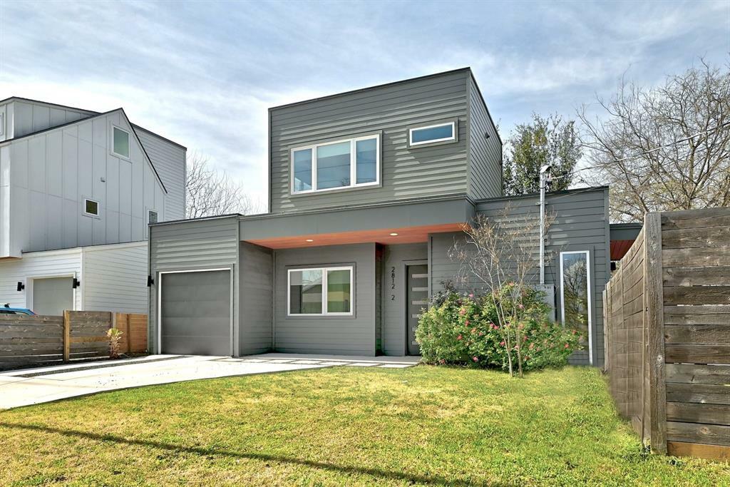 Property Photo: 2812 E 4th Street 2 TX 78702