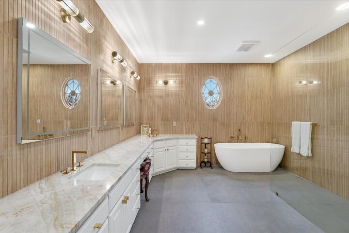 3705 Gilbert Street B  Austin TX 78703 photo