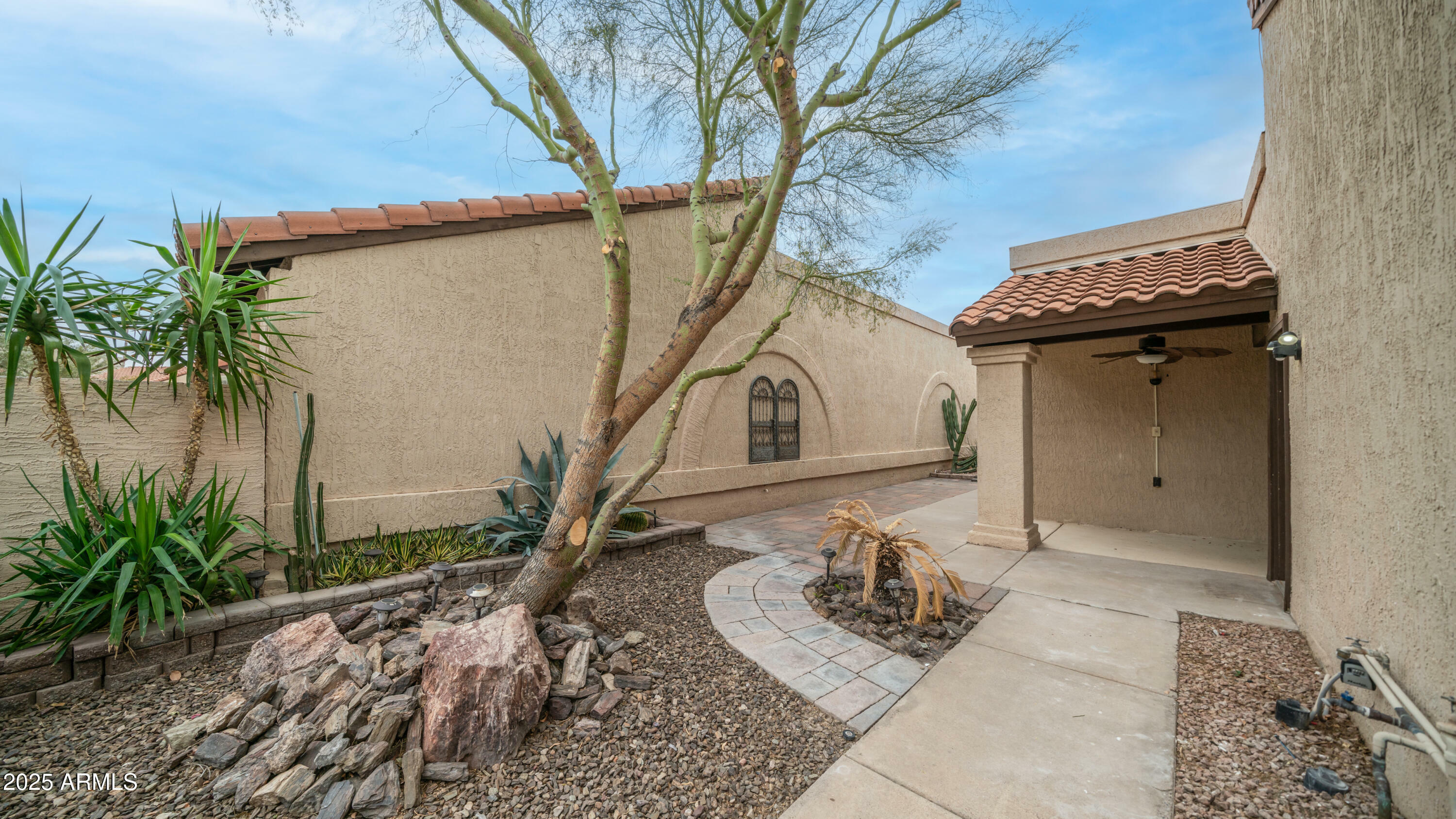 Property Photo:  10957 E Hope Drive  AZ 85259 