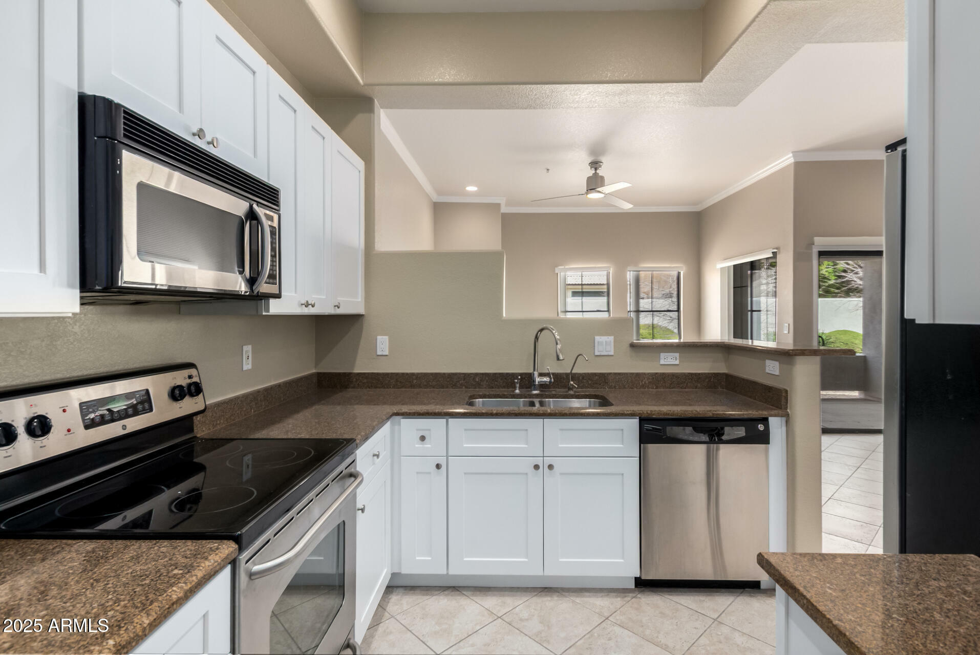 Property Photo: 295 N Rural Road 151 AZ 85226