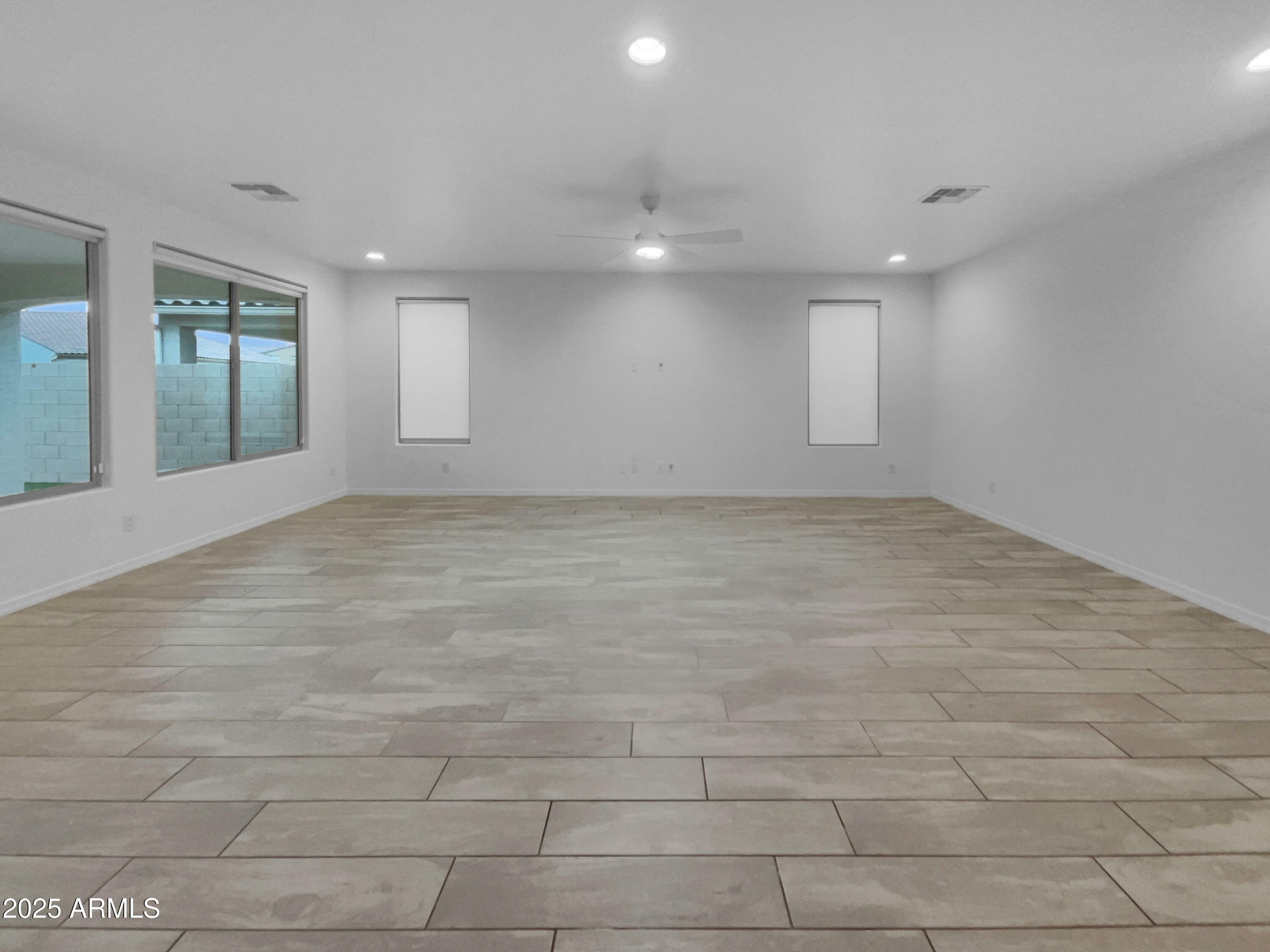 Property Photo: 8628 W Rancho Drive AZ 85305