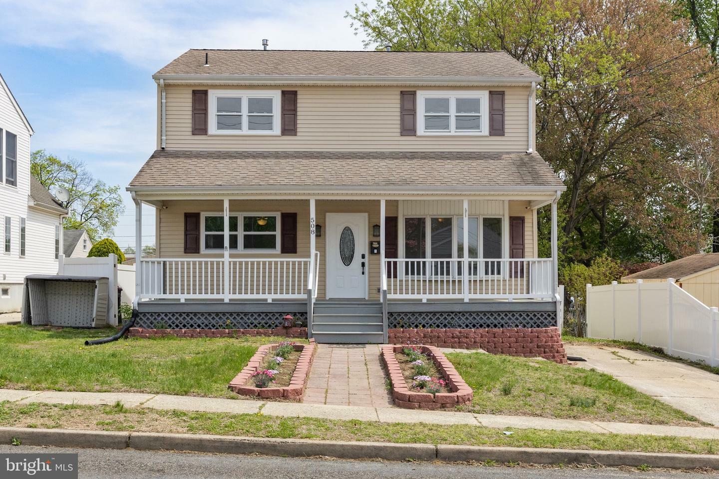 Property Photo: 508 Woodland Avenue NJ 08029