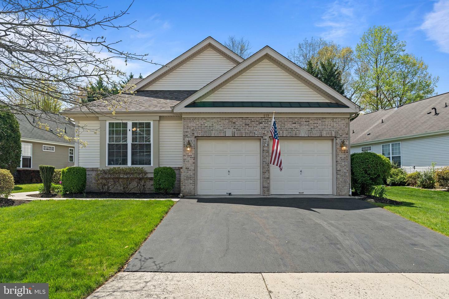 Property Photo: 119 Glengarry Lane NJ 08036