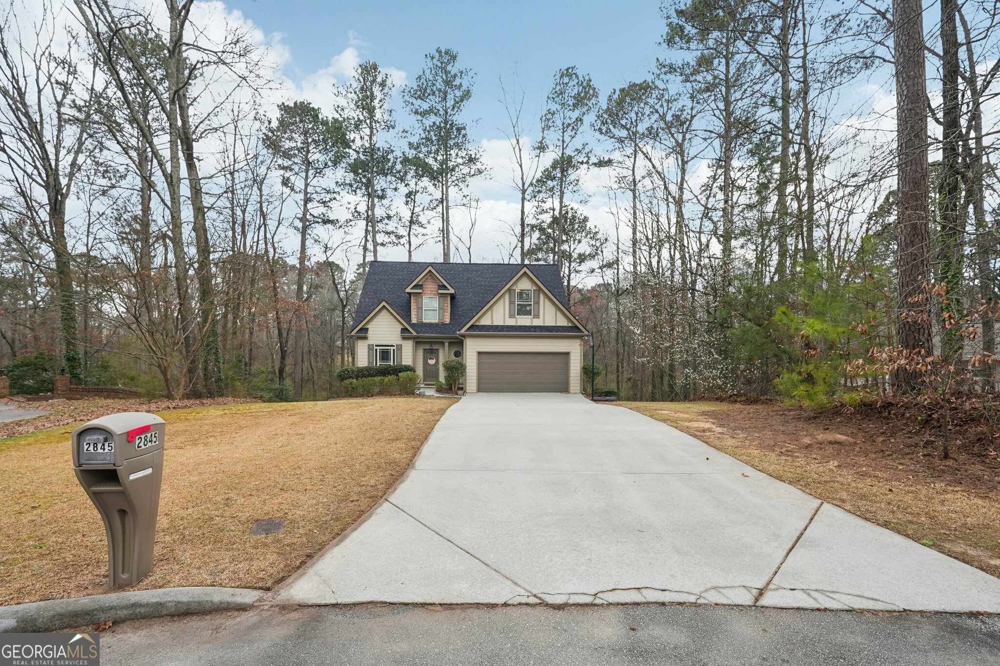 Property Photo:  2845 Hickory Circle  GA 30078 