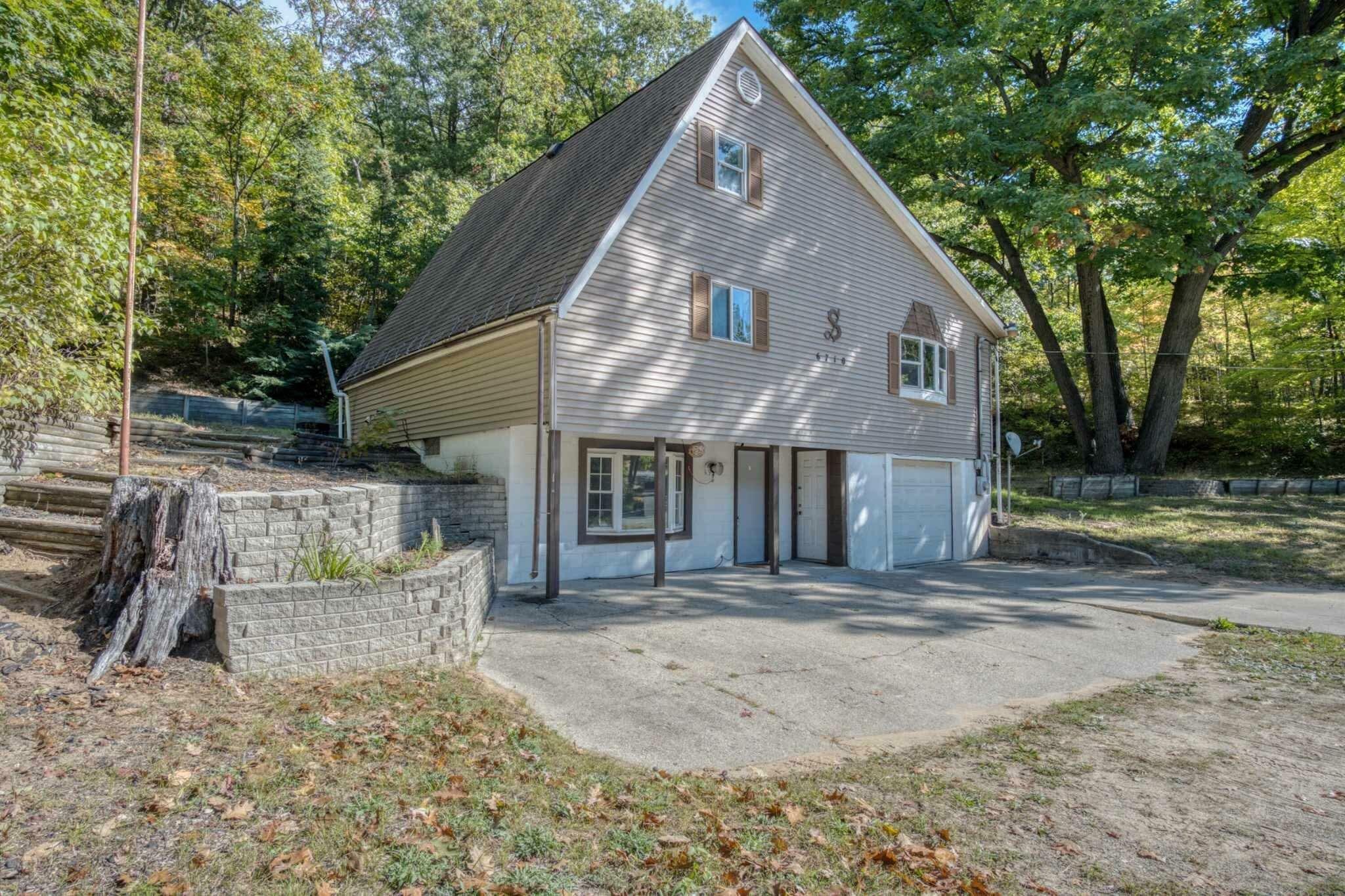 Property Photo: 6710 Schmeid Road MI 48850