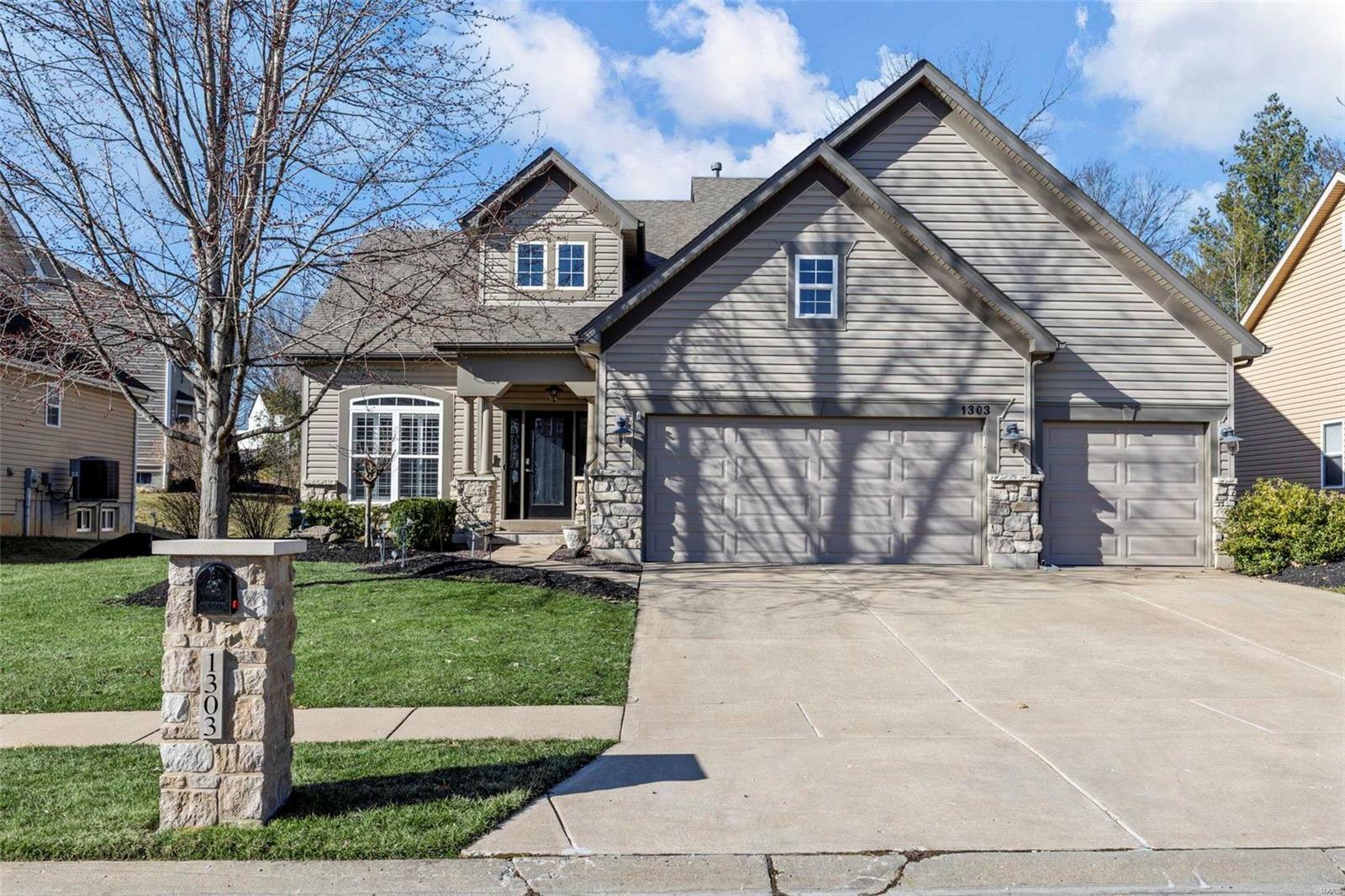 1303 Forest Way  Wentzville MO 63385 photo