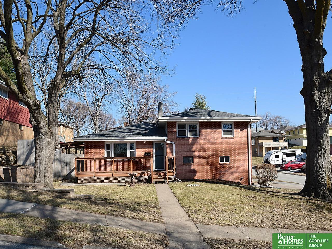 Property Photo: 4304 Monroe Street NE 68107