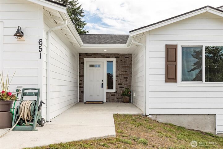 Property Photo: 651 Cranberry Drive WA 98277