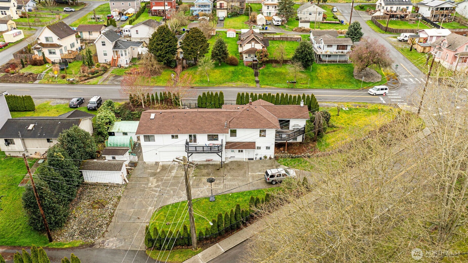 Property Photo:  4701 S 3rd Avenue  WA 98203 