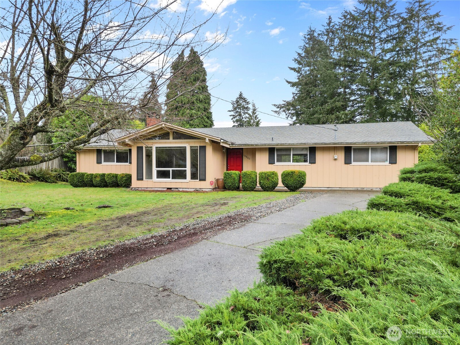 Property Photo: 10820 109th Street SW WA 98498