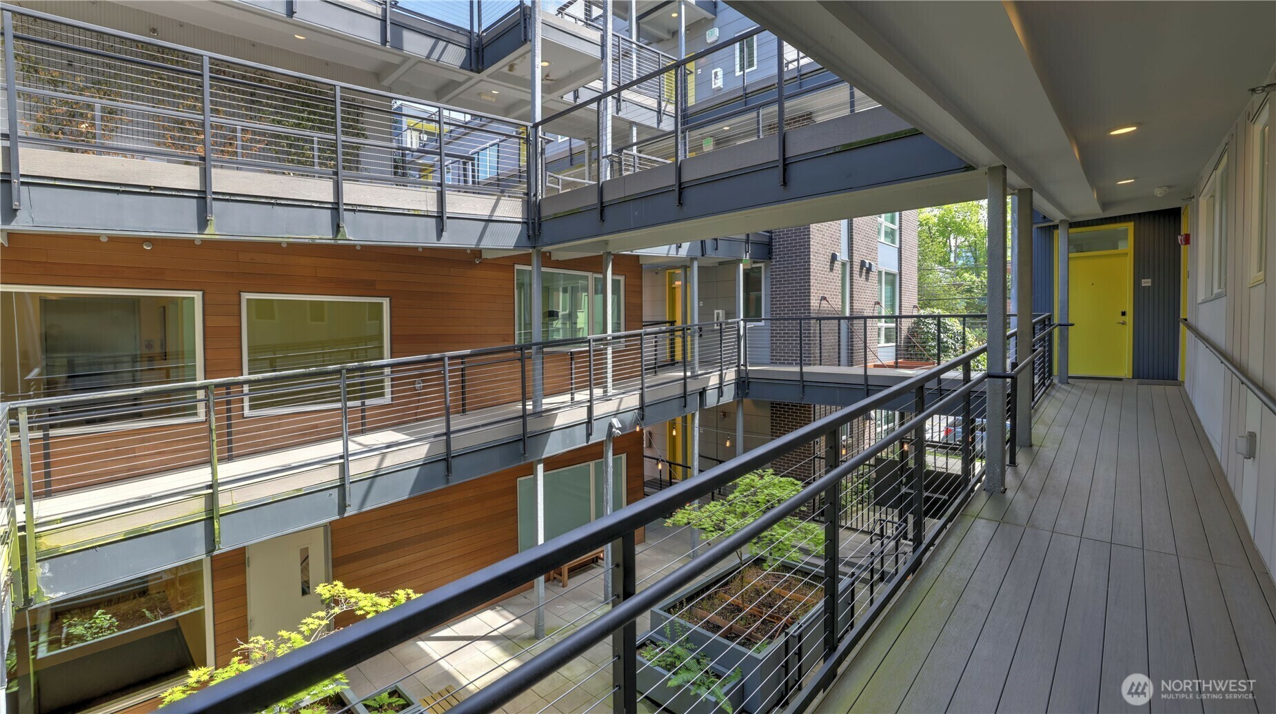 Property Photo: 121 12th Avenue E 300 WA 98102
