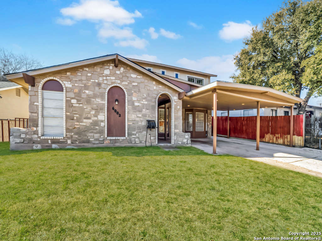 Property Photo: 6002 Sandwick TX 78238