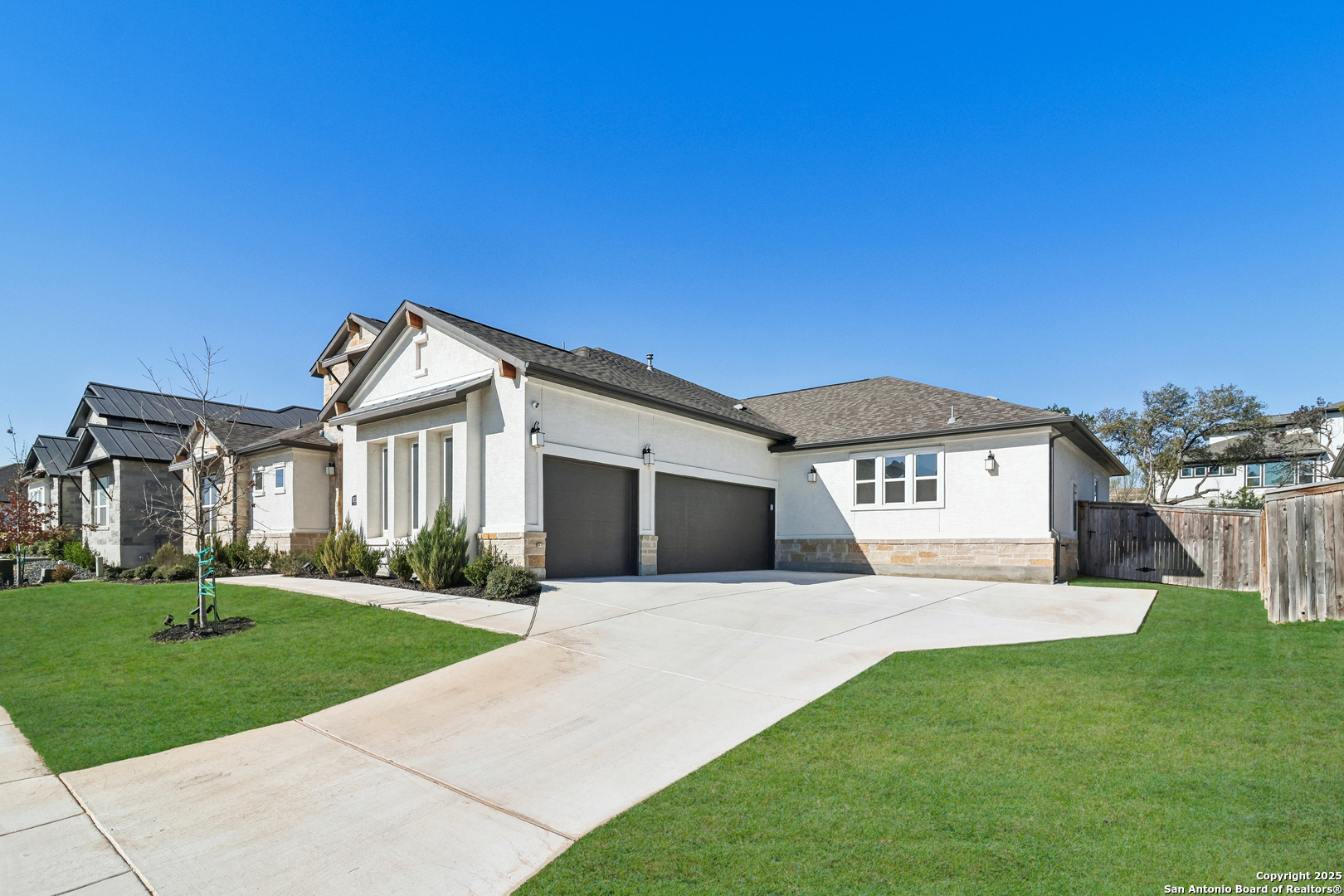 Property Photo: 18335 Powder TX 78257