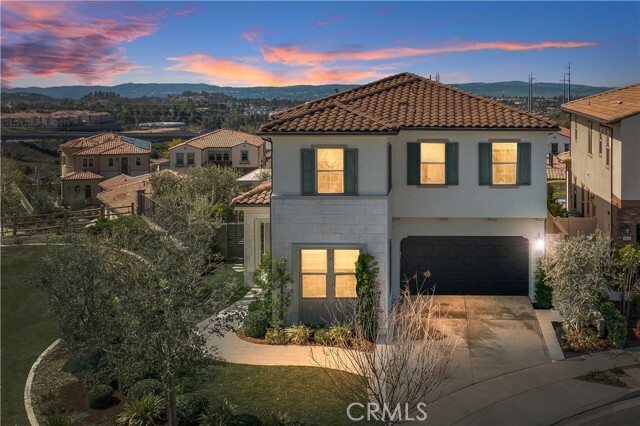 Property Photo: 1818 Canyon Oaks Lane CA 92610