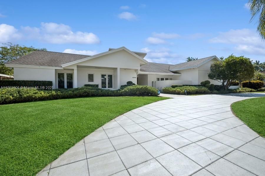 10342 SW 141st St  Miami FL 33176 photo