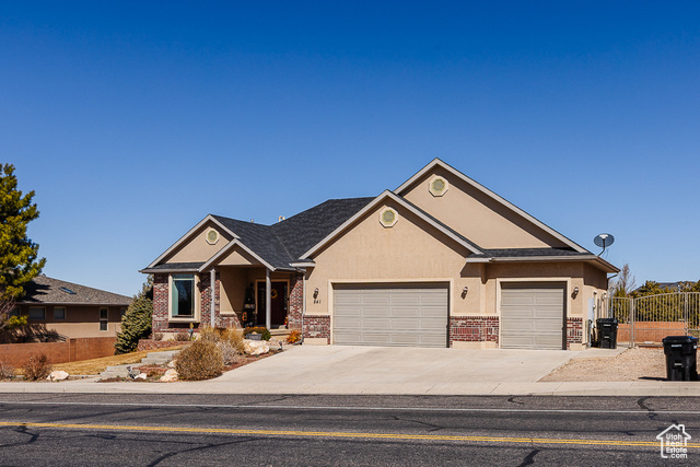 Property Photo: 841 E Nichols Canyon Rd UT 84721
