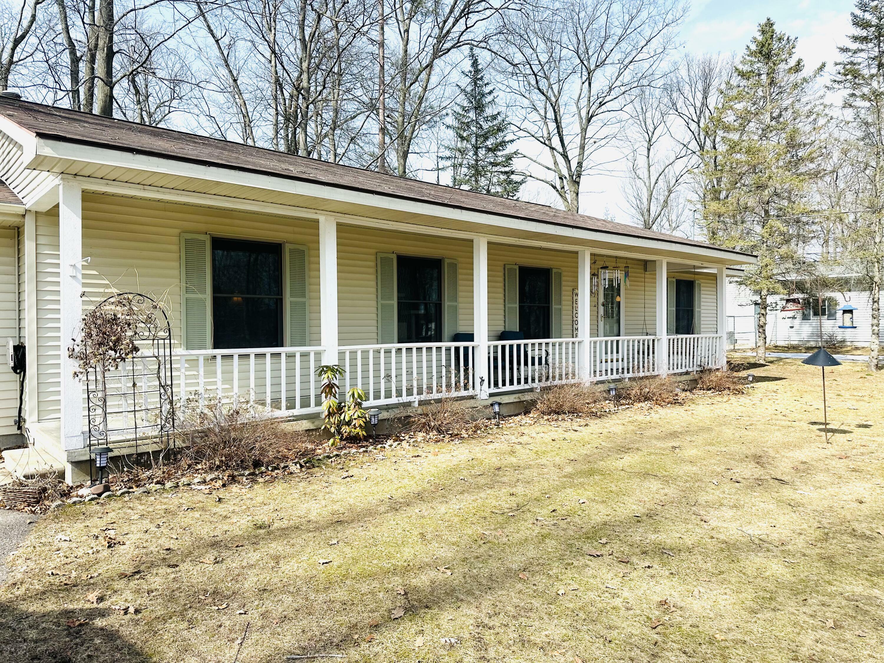 Property Photo: 103 Seneca Trail MI 48651