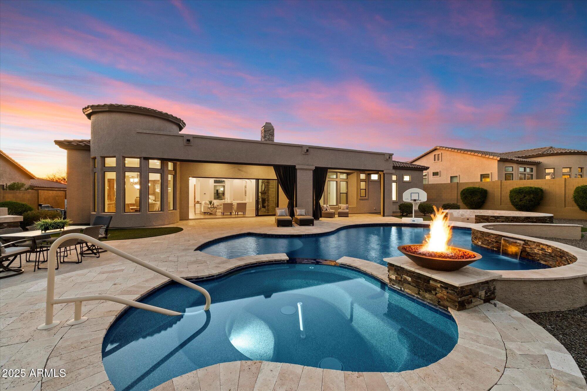 Property Photo: 2333 N 87th Place AZ 85207