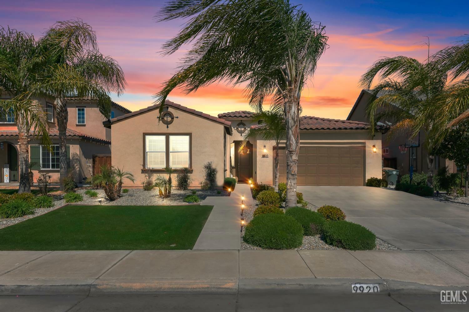9920 Dutchman Peak Lane  Bakersfield CA 93311 photo