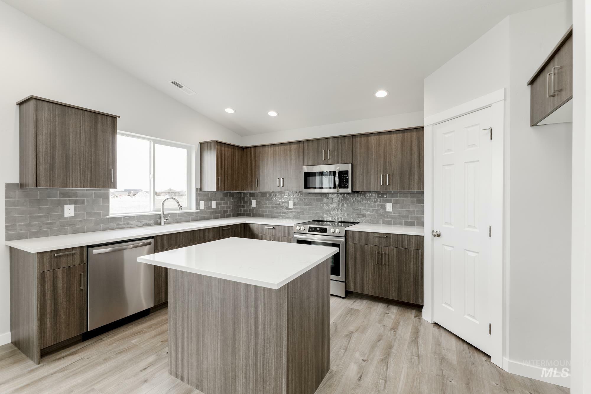 Property Photo: 8365 S Sansa Ave ID 83634