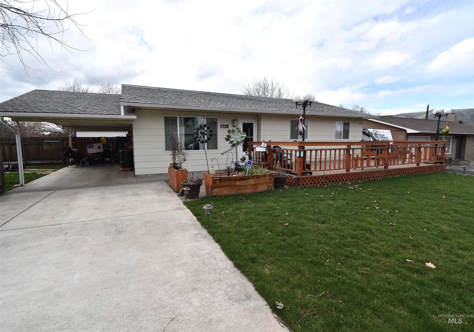 Property Photo:  1728 11th Street  ID 83501 