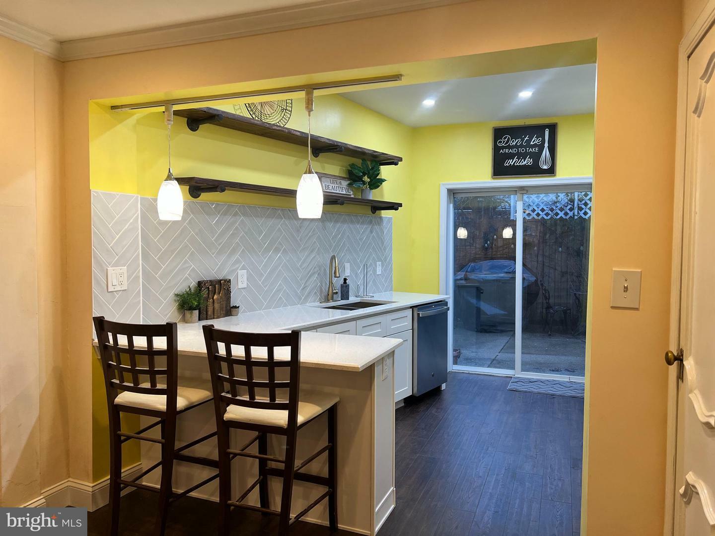 228 Gerritt Street  Philadelphia PA 19147 photo