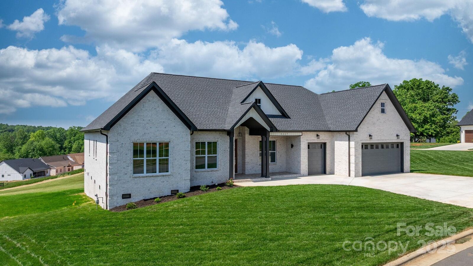 Property Photo: 4227 Holly Circle NE NC 28613