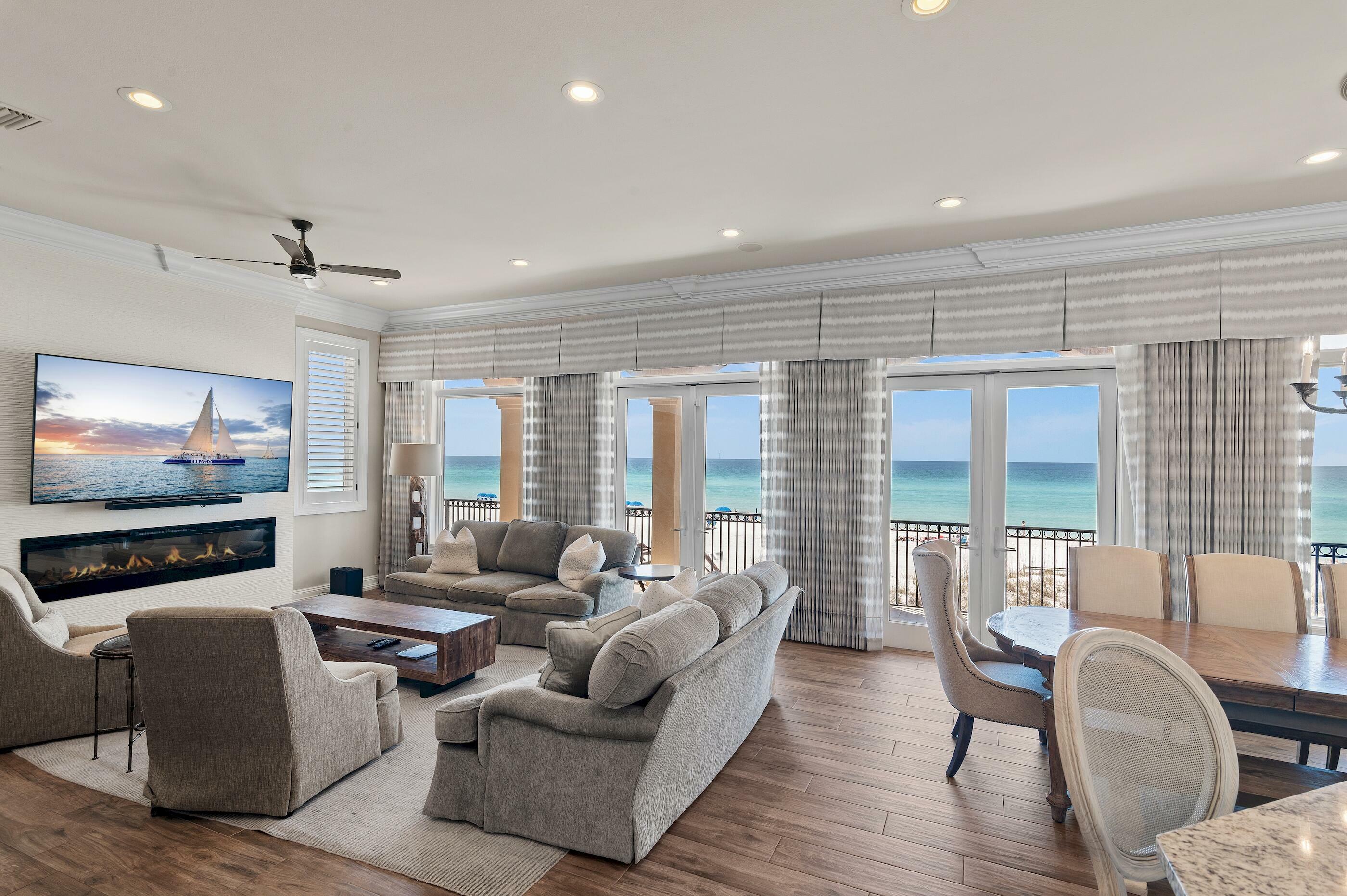 Property Photo: 4754 Ocean Boulevard FL 32541