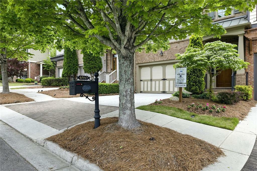 Property Photo: 6947 Fellowship Lane GA 30542