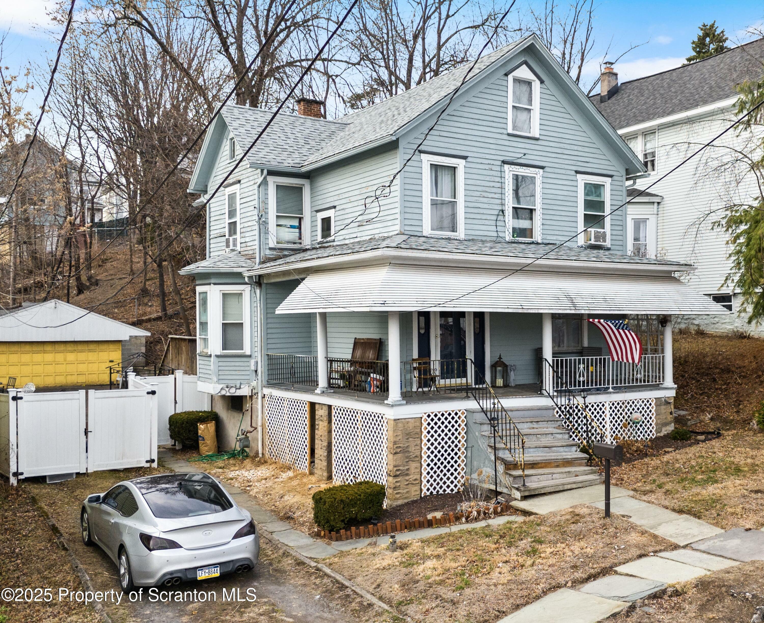 541 N Lincoln Avenue  Scranton PA 18504 photo