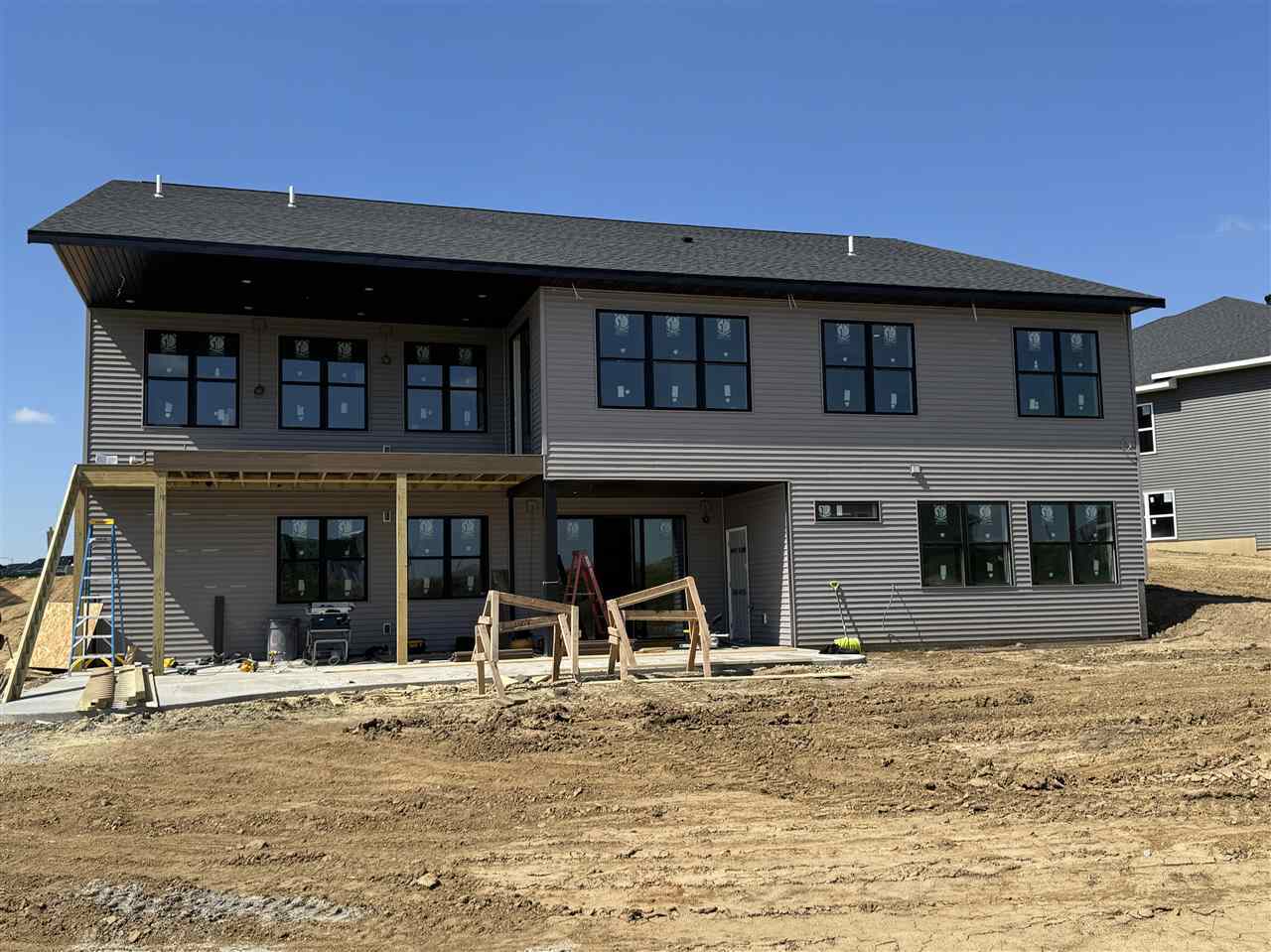 Property Photo: 628 Rock Ridge Road IA 52340