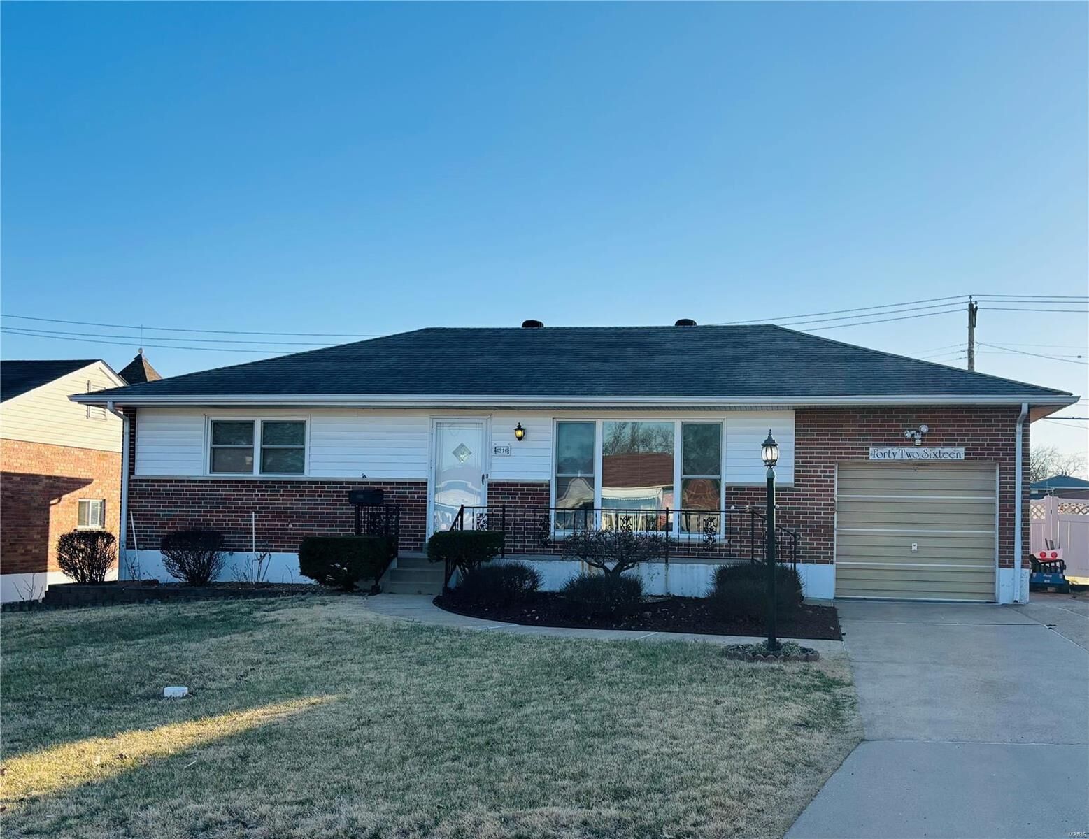 Property Photo: 4216 Santen Drive MO 63123