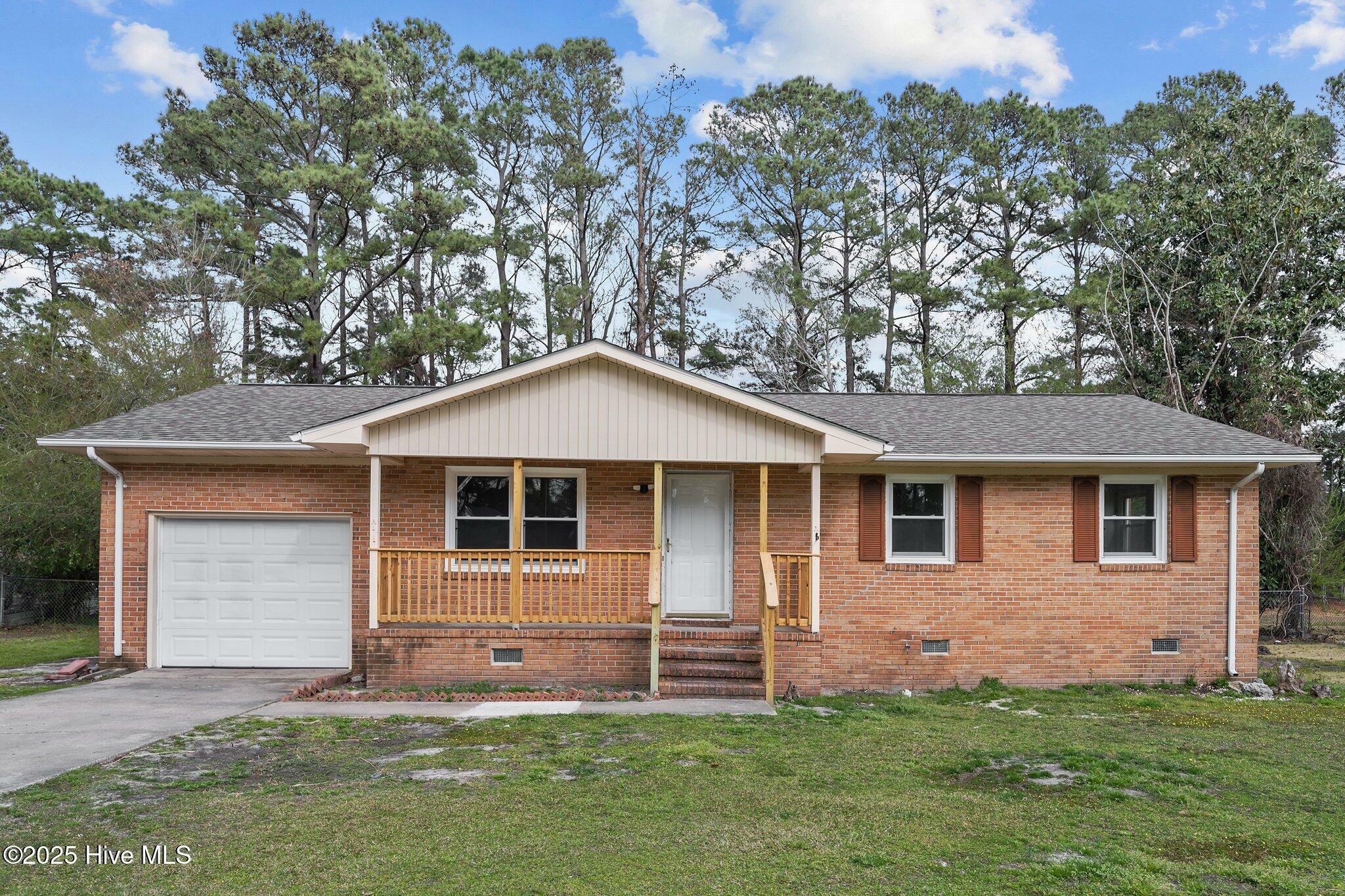 406 Pine Valley Road  Jacksonville NC 28546 photo