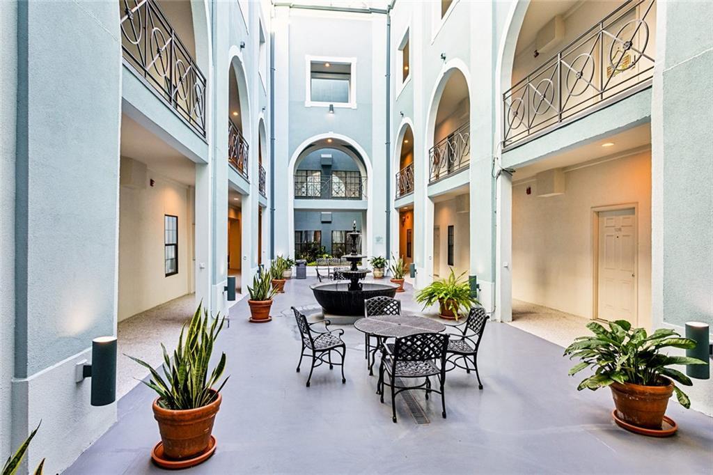 Property Photo: 760 Magazine Street 203 LA 70130