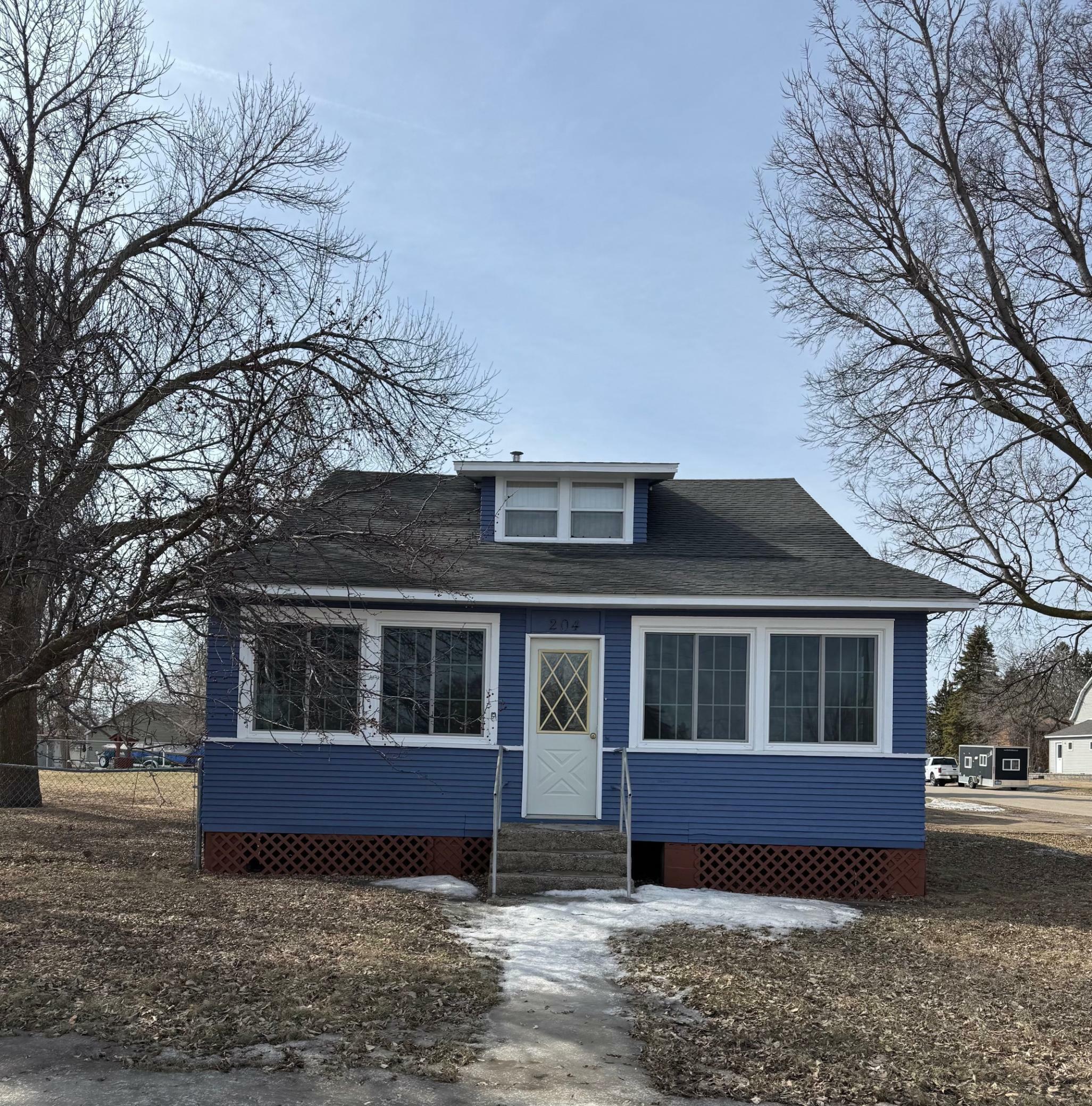 Property Photo: 204 1st Avenue N MN 56528