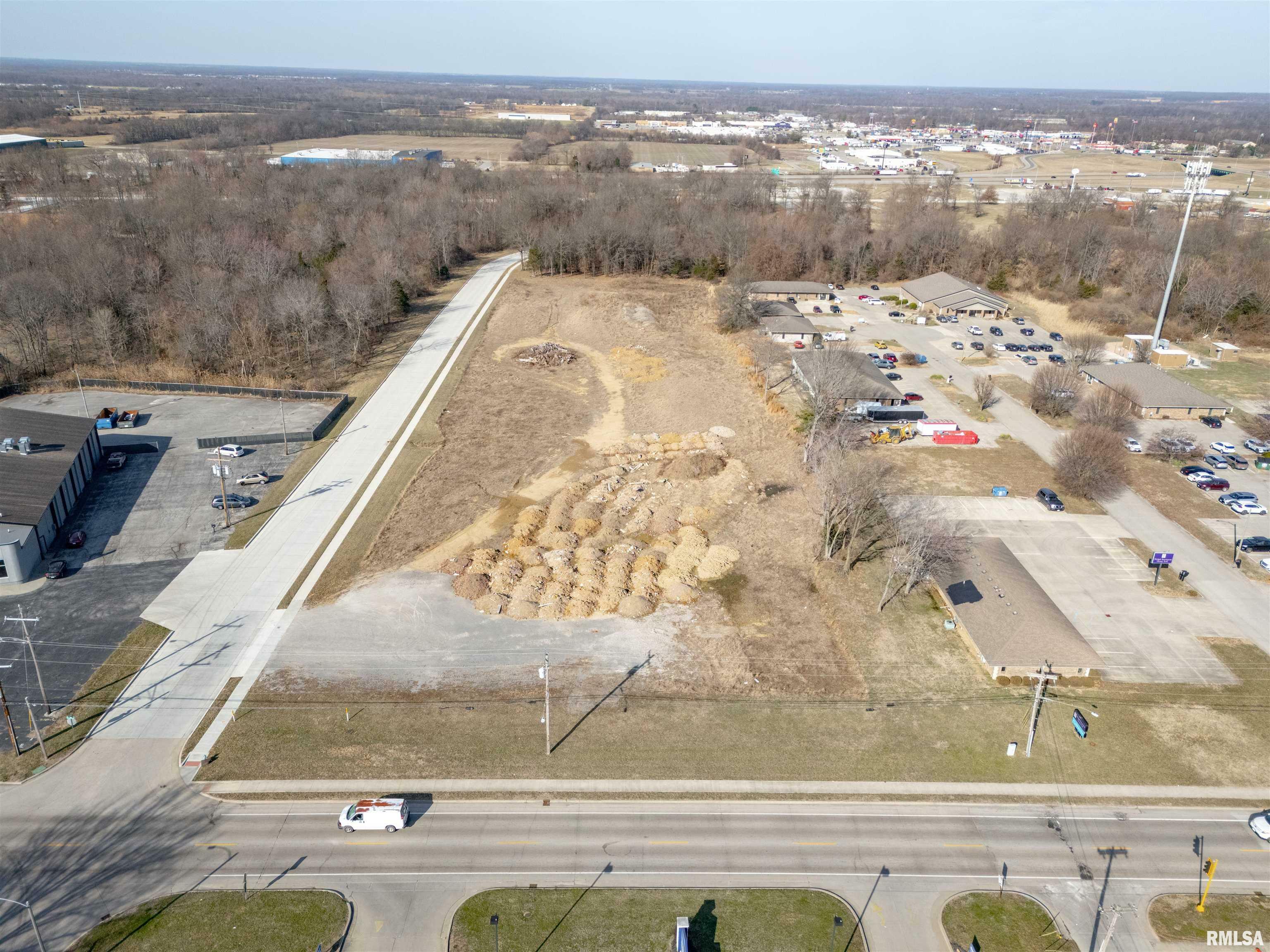 Tbd S 42nd Street  Mt Vernon IL 62864 photo